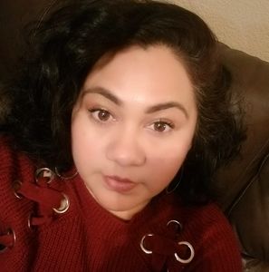 Meet your Posher, Karina